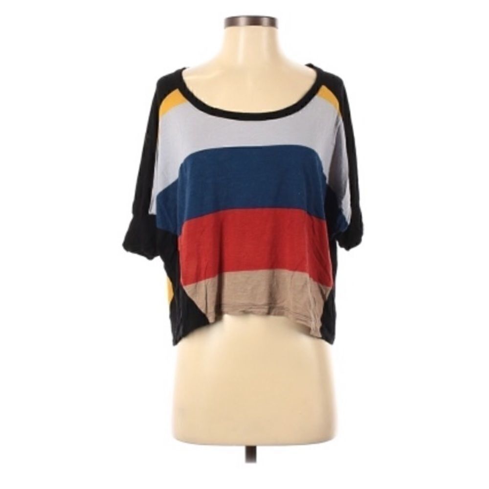 Tea n Rose color blocked small short sleeve top